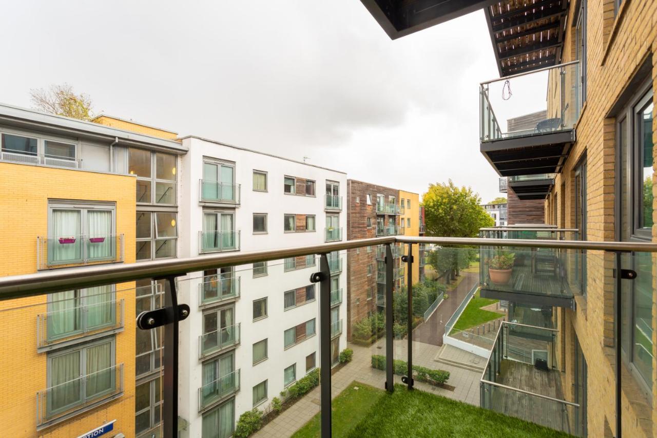 Amazing Modern 2 Bedroom Flat In Greenwich For 4 People London Eksteriør bilde