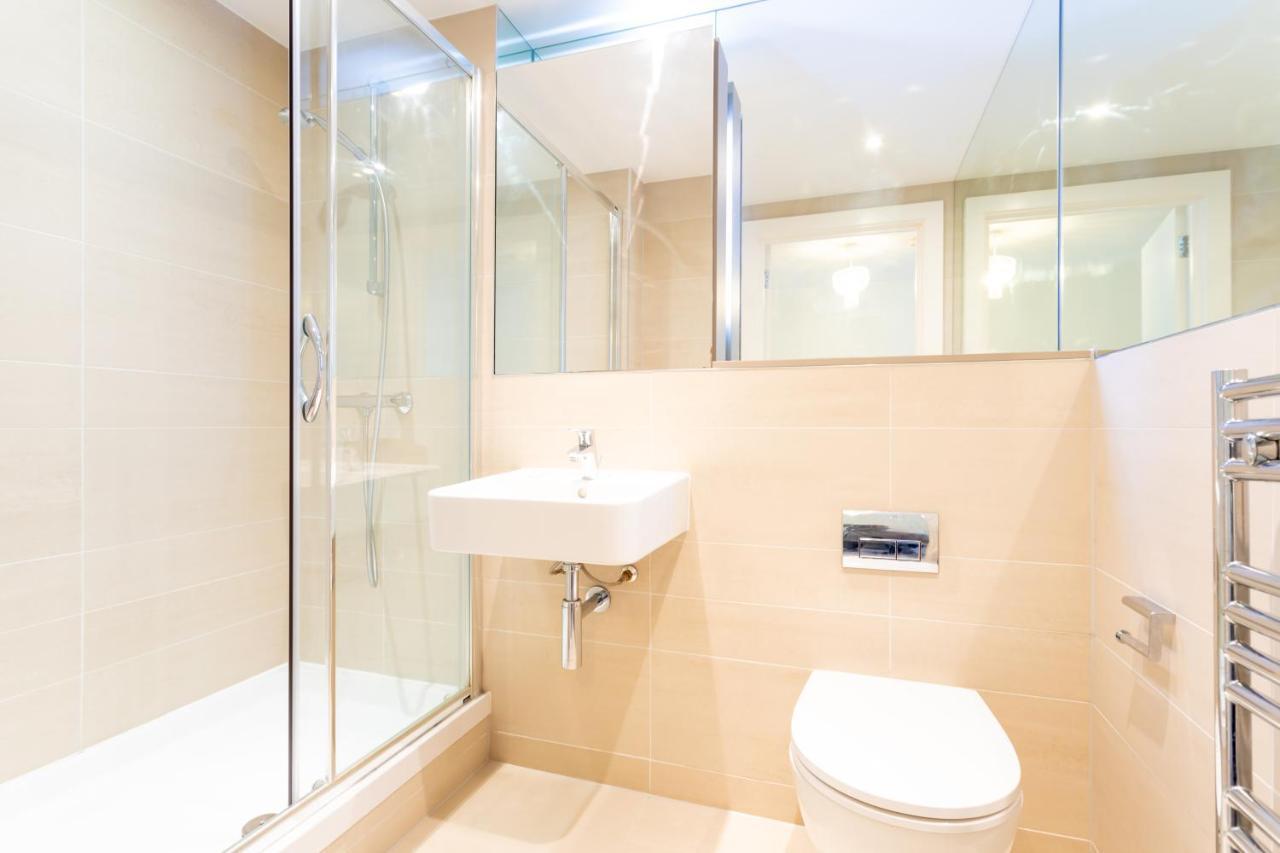 Amazing Modern 2 Bedroom Flat In Greenwich For 4 People London Eksteriør bilde