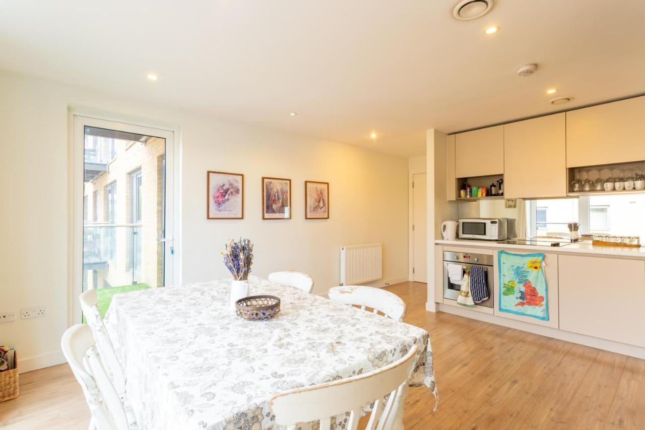 Amazing Modern 2 Bedroom Flat In Greenwich For 4 People London Eksteriør bilde